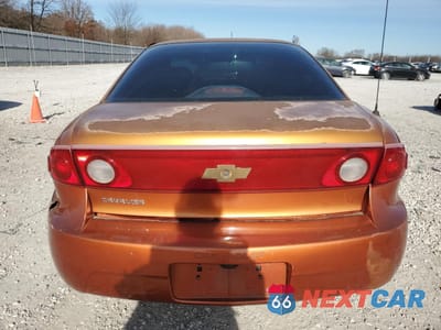 Zdjęcie 6 z 14 samochodu: 2005 CHEVROLET CAVALIER VIN:1G1JC12F557116806 - miniatura