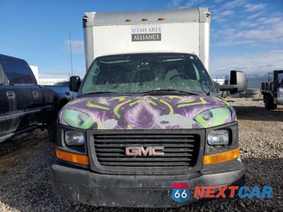 Piąte zdjęcie samochodu w środku: 2012 GMC SAVANA CUTAWAY G3500 VIN:1GD374CA5C1908085 - miniatura