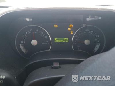 Zdjęcie 9 z 13 samochodu: 2008 FORD EXPLORER XLT VIN:1FMEU63E38UA36060 - miniatura