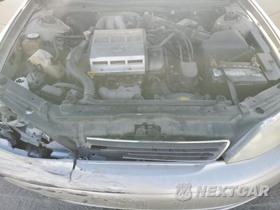 Zdjęcie 13 z 14 samochodu: 1998 LEXUS ES 300 VIN:JT8BF28G7W5017375 - miniatura