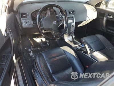 Zdjęcie 8 z 12 samochodu: 2010 VOLVO C70 T5 VIN:YV1672MC2AJ092689 - miniatura