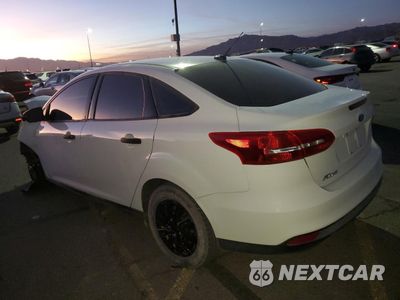 Drugie zdjęcie samochodu z przodu: 2017 FORD FOCUS S VIN:1FADP3E25HL207010 - miniatura