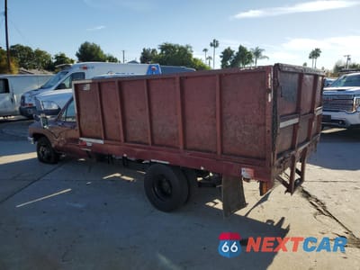 Drugie zdjęcie samochodu z przodu: 1987 TOYOTA PICKUP CAB CHASSIS RN75 DLX VIN:JT5RN75U0H0015442 - miniatura