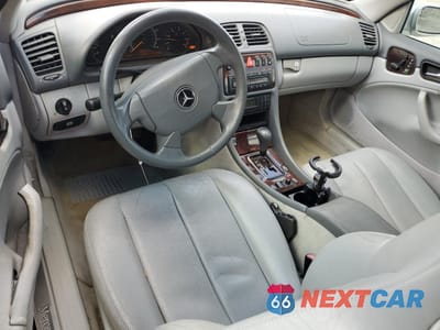 Zdjęcie 8 z 14 samochodu: 1999 MERCEDES-BENZ CLK 320 VIN:WDBLK65G4XT013857 - miniatura