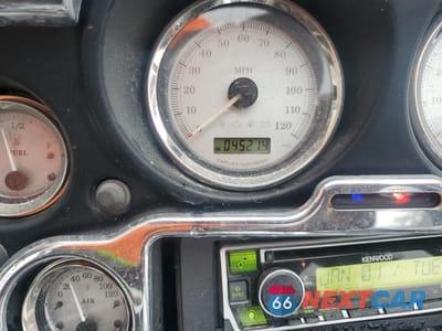 Zdjęcie 7 z 9 samochodu: 2012 HARLEY-DAVIDSON FLHX STREET GLIDE VIN:1HD1KBM12CB668130 - miniatura