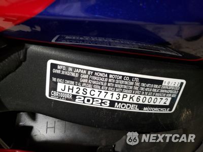 Zdjęcie 9 z 11 samochodu: 2023 HONDA CBR1000 RR VIN:JH2SC7713PK600072 - miniatura
