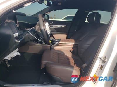 Zdjęcie 7 z 14 samochodu: 2023 BMW 760 XI VIN:WBA33EJ00PCL84531 - miniatura