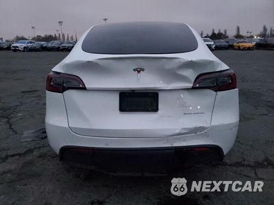Zdjęcie 6 z 14 samochodu: 2022 TESLA MODEL Y VIN:7SAYGDEE4NF364721 - miniatura