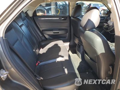 Zdjęcie 11 z 15 samochodu: 2010 CHRYSLER 300 TOURING VIN:2C3CA5CVXAH192592 - miniatura