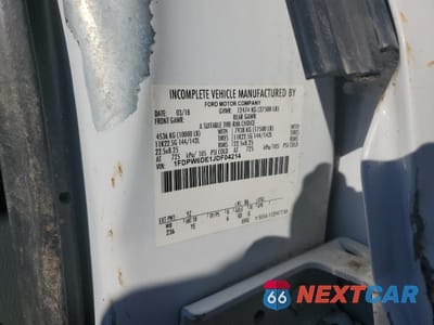 Zdjęcie 10 z 10 samochodu: 2018 FORD F650 SUPER DUTY VIN:1FDPW6DE1JDF04214 - miniatura