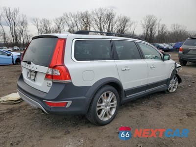 Trzecie zdjęcie samochodu z tyłu: 2016 VOLVO XC70 T5 PREMIER VIN:YV4612NK3G1238410 - miniatura
