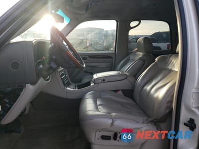Zdjęcie 7 z 15 samochodu: 2002 CADILLAC ESCALADE LUXURY VIN:1GYEC63T12R147085 - miniatura