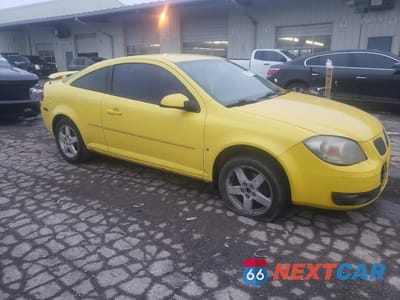 Czwarte zdjęcie samochodu z boku: 2008 PONTIAC G5 VIN:1G2AL18F087235564 - miniatura