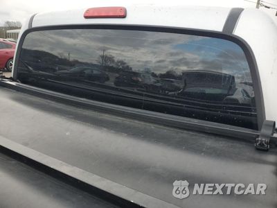 Zdjęcie 10 z 14 samochodu: 2006 TOYOTA TACOMA VIN:5TENX22N56Z272008 - miniatura