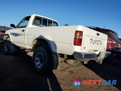 Drugie zdjęcie samochodu z przodu: 1992 TOYOTA PICKUP 1/2 TON SHORT WHEELBASE DLX VIN:JT4VN01D3N0005595 - miniatura