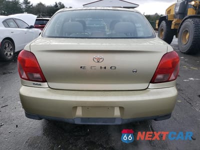 Zdjęcie 6 z 13 samochodu: 2002 TOYOTA ECHO VIN:JTDBT123620247748 - miniatura