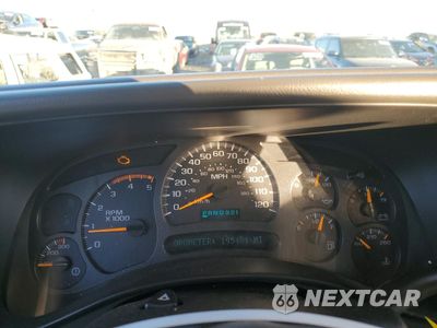 Zdjęcie 9 z 14 samochodu: 2004 GMC SIERRA K2500 HEAVY DUTY VIN:1GTHK23114F146259 - miniatura