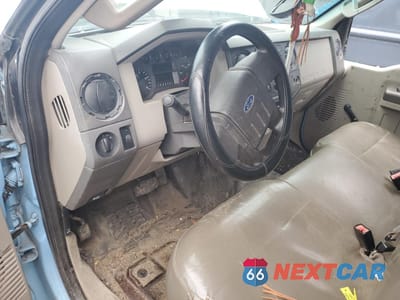 Zdjęcie 8 z 12 samochodu: 2008 FORD F450 SUPER DUTY VIN:1FDXF46R88ED15780 - miniatura