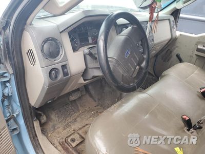 Zdjęcie 8 z 12 samochodu: 2008 FORD F450 SUPER DUTY VIN:1FDXF46R88ED15780 - miniatura