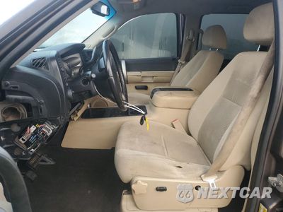 Zdjęcie 7 z 14 samochodu: 2007 CHEVROLET SILVERADO C1500 CREW CAB VIN:2GCEC13J571680497 - miniatura