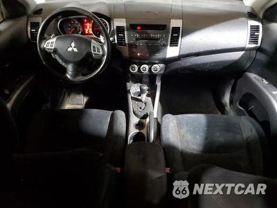 Zdjęcie 8 z 13 samochodu: 2007 MITSUBISHI OUTLANDER XLS VIN:JA4MS41X37U008444 - miniatura