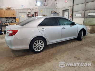 Trzecie zdjęcie samochodu z tyłu: 2014 TOYOTA CAMRY L VIN:4T4BF1FK1ER441207 - miniatura