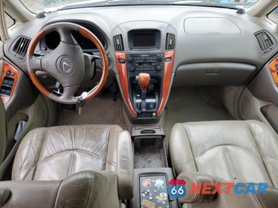 Zdjęcie 8 z 15 samochodu: 2002 LEXUS RX 300 VIN:JTJHF10U720257988 - miniatura