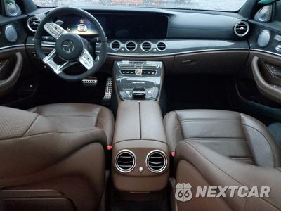 Zdjęcie 8 z 15 samochodu: 2019 MERCEDES-BENZ E 63 AMG-S 4MATIC VIN:WDDZF8KB0KA557478 - miniatura