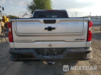 Zdjęcie 6 z 15 samochodu: 2022 CHEVROLET SILVERADO K1500 ZR2 VIN:3GCUDHEL6NG611984 - miniatura