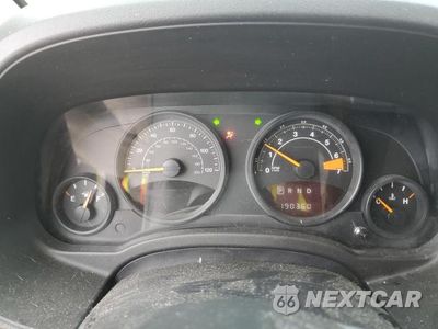 Zdjęcie 9 z 13 samochodu: 2016 JEEP COMPASS SPORT VIN:1C4NJCBA4GD777813 - miniatura