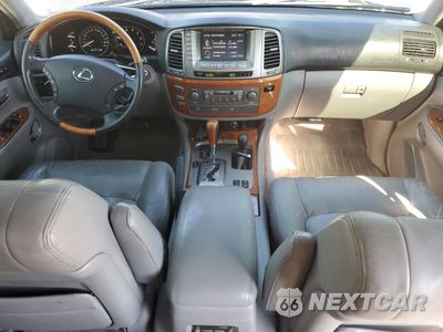 Zdjęcie 8 z 16 samochodu: 2004 LEXUS LX 470 VIN:JTJHT00WX43536762 - miniatura