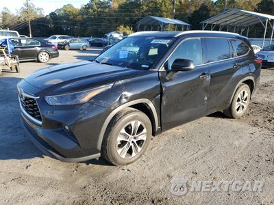 2022 TOYOTA HIGHLANDER XLE 5TDGZRAH5NS549002 - główne zdjęcie licytacji z USA - miniatura