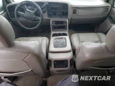 Zdjęcie 8 z 15 samochodu: 2006 GMC SIERRA K2500 HEAVY DUTY VIN:1GTHK23D66F202175 - miniatura