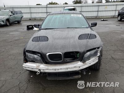 Piąte zdjęcie samochodu w środku: 2001 BMW 330 CI VIN:WBABN53451JU21730 - miniatura