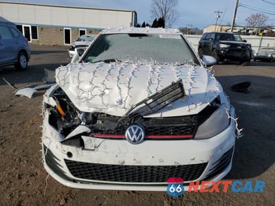 Piąte zdjęcie samochodu w środku: 2016 VOLKSWAGEN GTI S/SE VIN:3VWYT7AU9GM066510 - miniatura