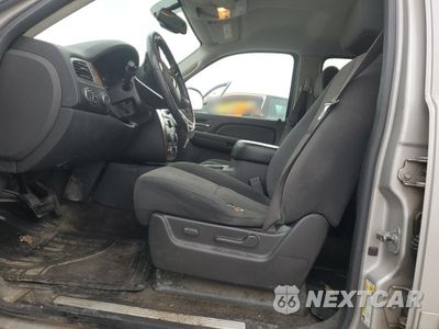 Zdjęcie 7 z 13 samochodu: 2007 CHEVROLET SUBURBAN K1500 VIN:1GNFK16337J203956 - miniatura
