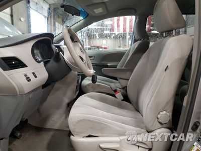 Zdjęcie 7 z 16 samochodu: 2012 TOYOTA SIENNA BASE VIN:5TDKA3DC6CS015759 - miniatura