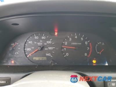 Zdjęcie 9 z 12 samochodu: 2001 NISSAN ALTIMA XE VIN:1N4DL01D61C132955 - miniatura