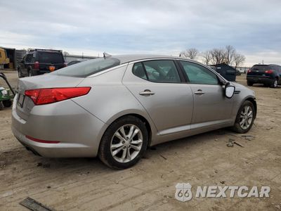 Trzecie zdjęcie samochodu z tyłu: 2013 KIA OPTIMA EX VIN:5XXGN4A7XDG155470 - miniatura