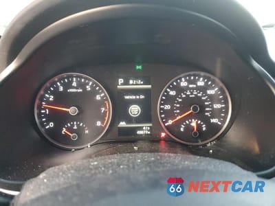 Zdjęcie 9 z 12 samochodu: 2022 KIA RIO S VIN:3KPA24AD3NE458301 - miniatura