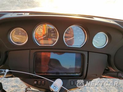 Zdjęcie 7 z 9 samochodu: 2019 HARLEY-DAVIDSON FLHTCUTG VIN:1HD1MAF1XKB860735 - miniatura
