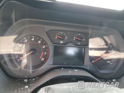 Zdjęcie 9 z 14 samochodu: 2018 CHEVROLET CAMARO LT VIN:1G1FB3DXXJ0131430 - miniatura