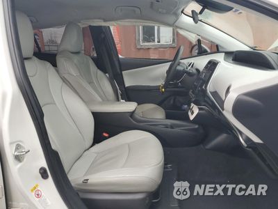 Zdjęcie 7 z 15 samochodu: 2018 TOYOTA PRIUS VIN:JTDKBRFU0J3585888 - miniatura