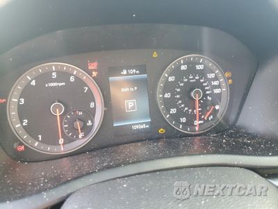 Zdjęcie 9 z 13 samochodu: 2018 HYUNDAI SONATA SPORT VIN:5NPE34AF3JH604489 - miniatura