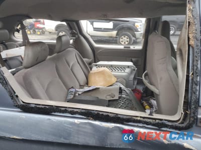 Zdjęcie 11 z 14 samochodu: 2002 DODGE GRAND CARAVAN SE VIN:1B4GP24372B695494 - miniatura