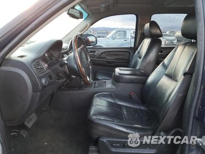 Zdjęcie 7 z 15 samochodu: 2007 GMC YUKON DENALI VIN:1GKFK63877J311653 - miniatura