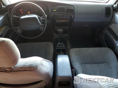 Zdjęcie 8 z 13 samochodu: 1997 TOYOTA 4RUNNER SR5 VIN:JT3GN86R9V0054364 - miniatura