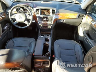 Zdjęcie 8 z 16 samochodu: 2013 MERCEDES-BENZ GL 550 4MATIC VIN:4JGDF7DE8DA264321 - miniatura