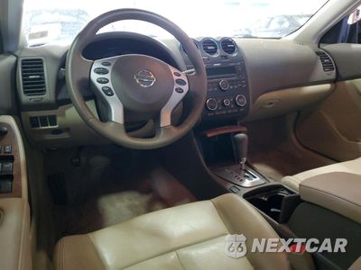 Zdjęcie 8 z 14 samochodu: 2009 NISSAN ALTIMA 2.5 VIN:1N4AL21E89C179469 - miniatura