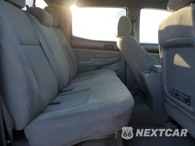 Zdjęcie 10 z 13 samochodu: 2005 TOYOTA TACOMA DOUBLE CAB LONG BED VIN:5TEMU52N95Z139045 - miniatura
